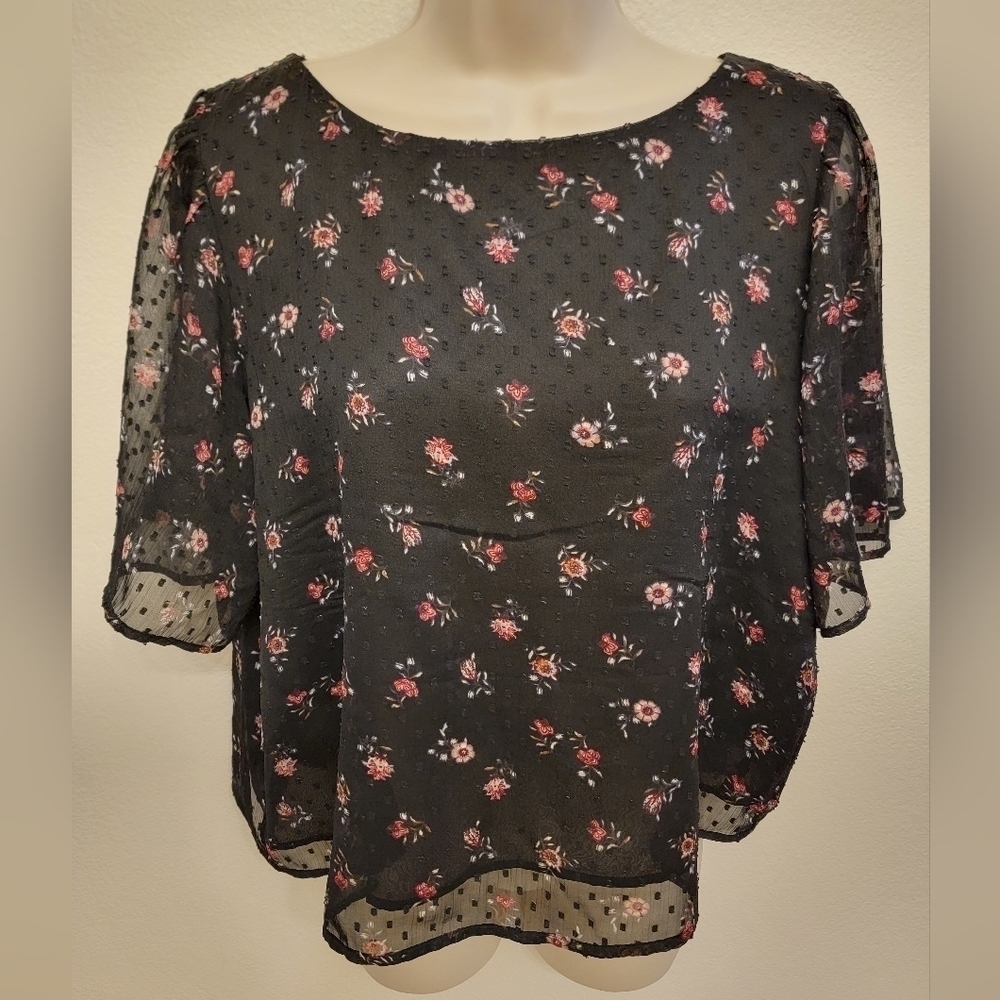 EUC Loft Short Sleeve Cropped Floral Blouse